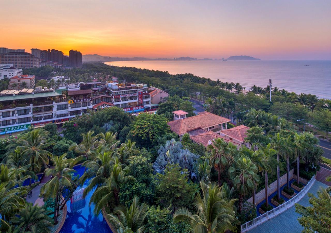 Lacosta Seaside Resort Hotel Sanya Bagian luar foto
