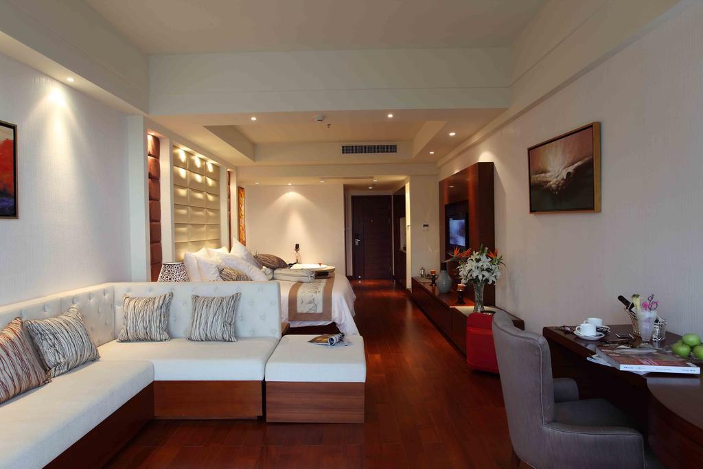 Lacosta Seaside Resort Hotel Sanya Bagian luar foto