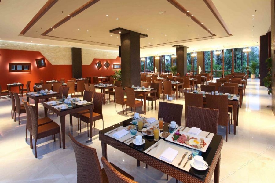 Lacosta Seaside Resort Hotel Sanya Bagian luar foto